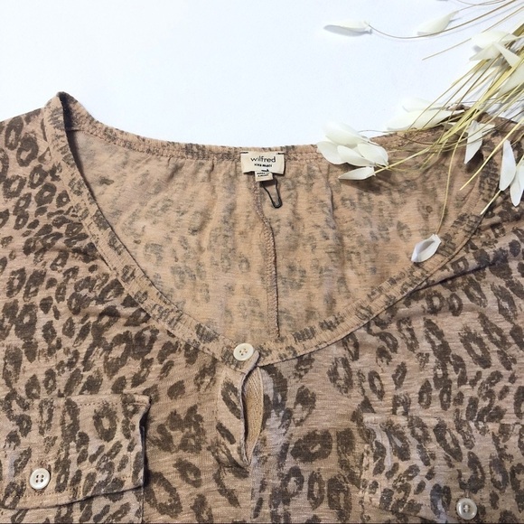 ARITZIA WILFRED Leopard Print Henley in Malt - Picture 4 of 6